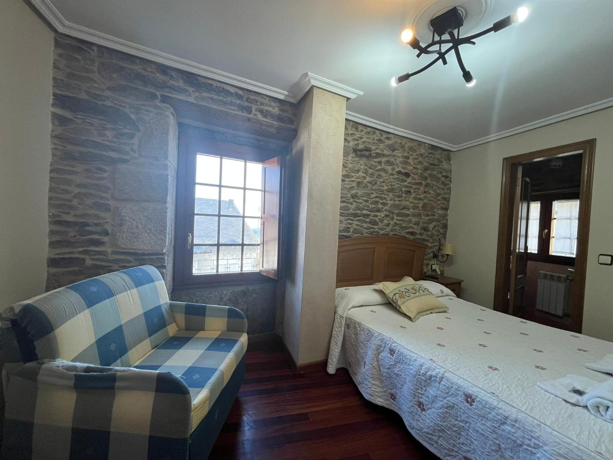 Hotel Caldelas Sacra-Pension Rustica 3 Estrellas Castro Caldelas Εξωτερικό φωτογραφία