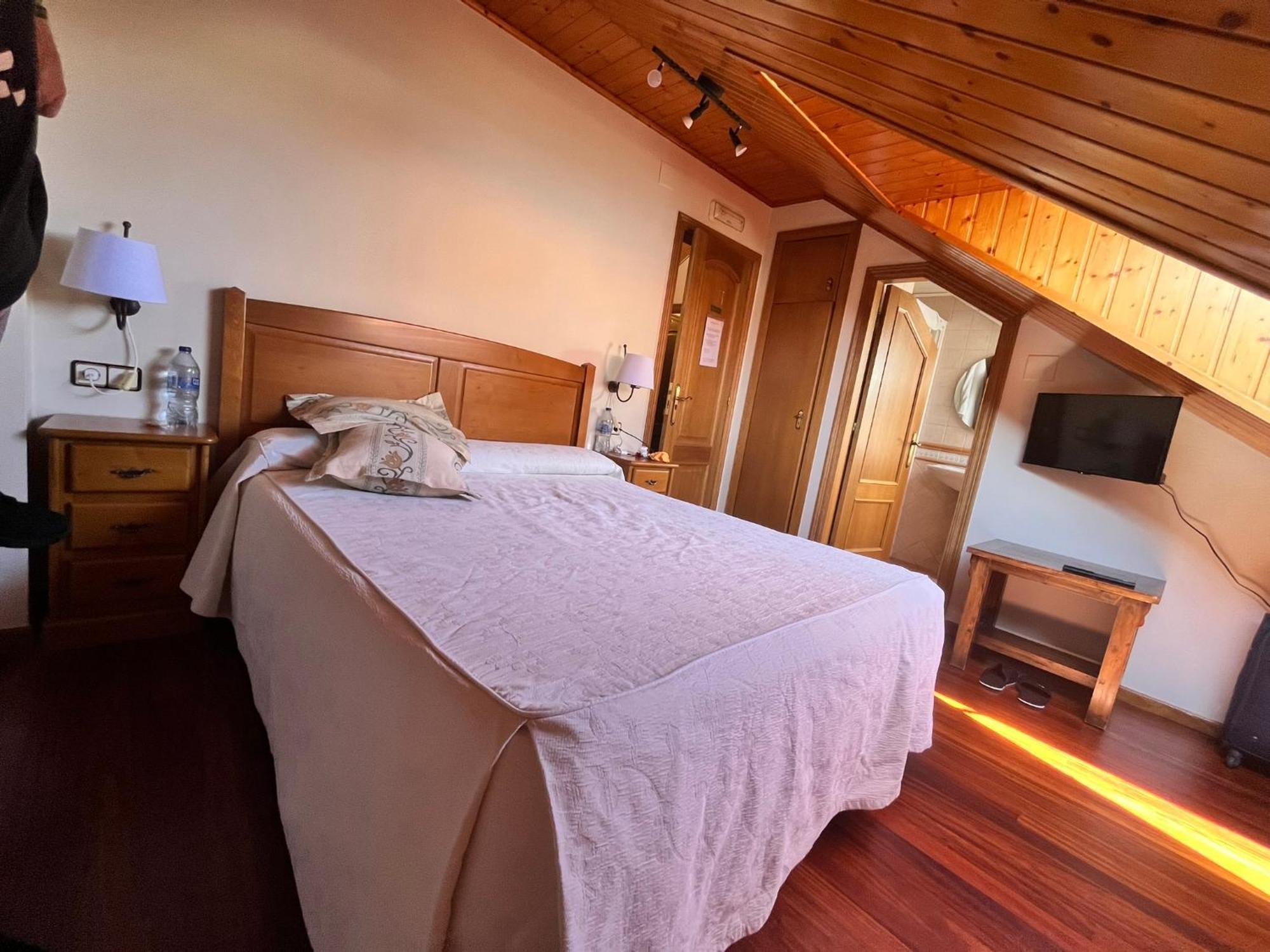 Hotel Caldelas Sacra-Pension Rustica 3 Estrellas Castro Caldelas Εξωτερικό φωτογραφία