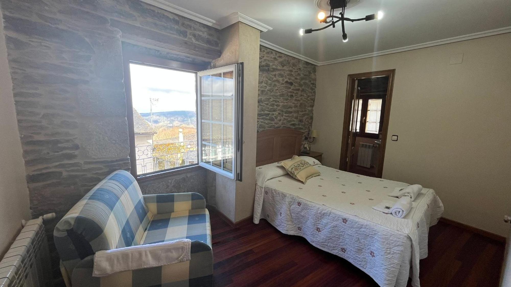 Hotel Caldelas Sacra-Pension Rustica 3 Estrellas Castro Caldelas Εξωτερικό φωτογραφία