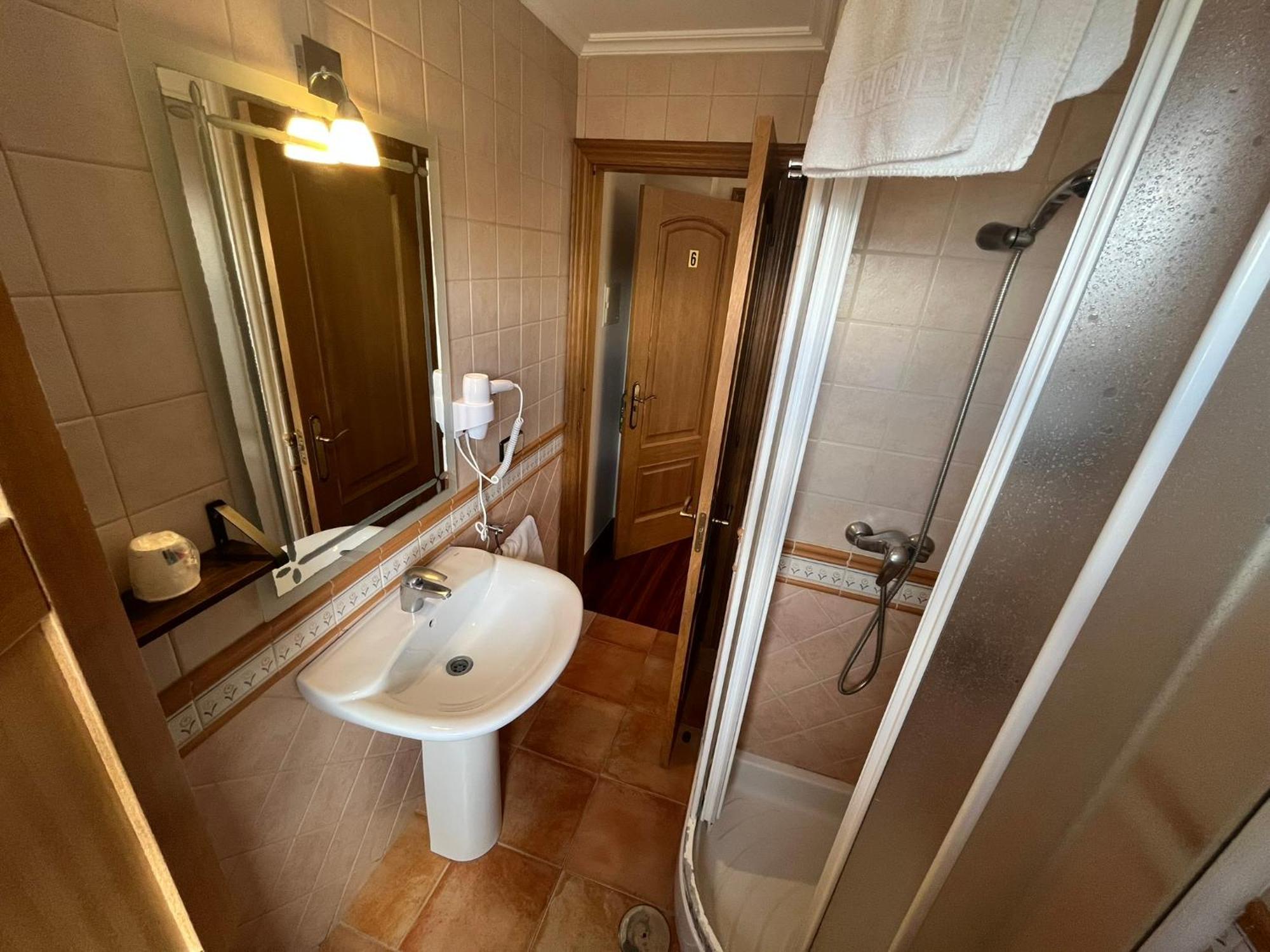 Hotel Caldelas Sacra-Pension Rustica 3 Estrellas Castro Caldelas Εξωτερικό φωτογραφία