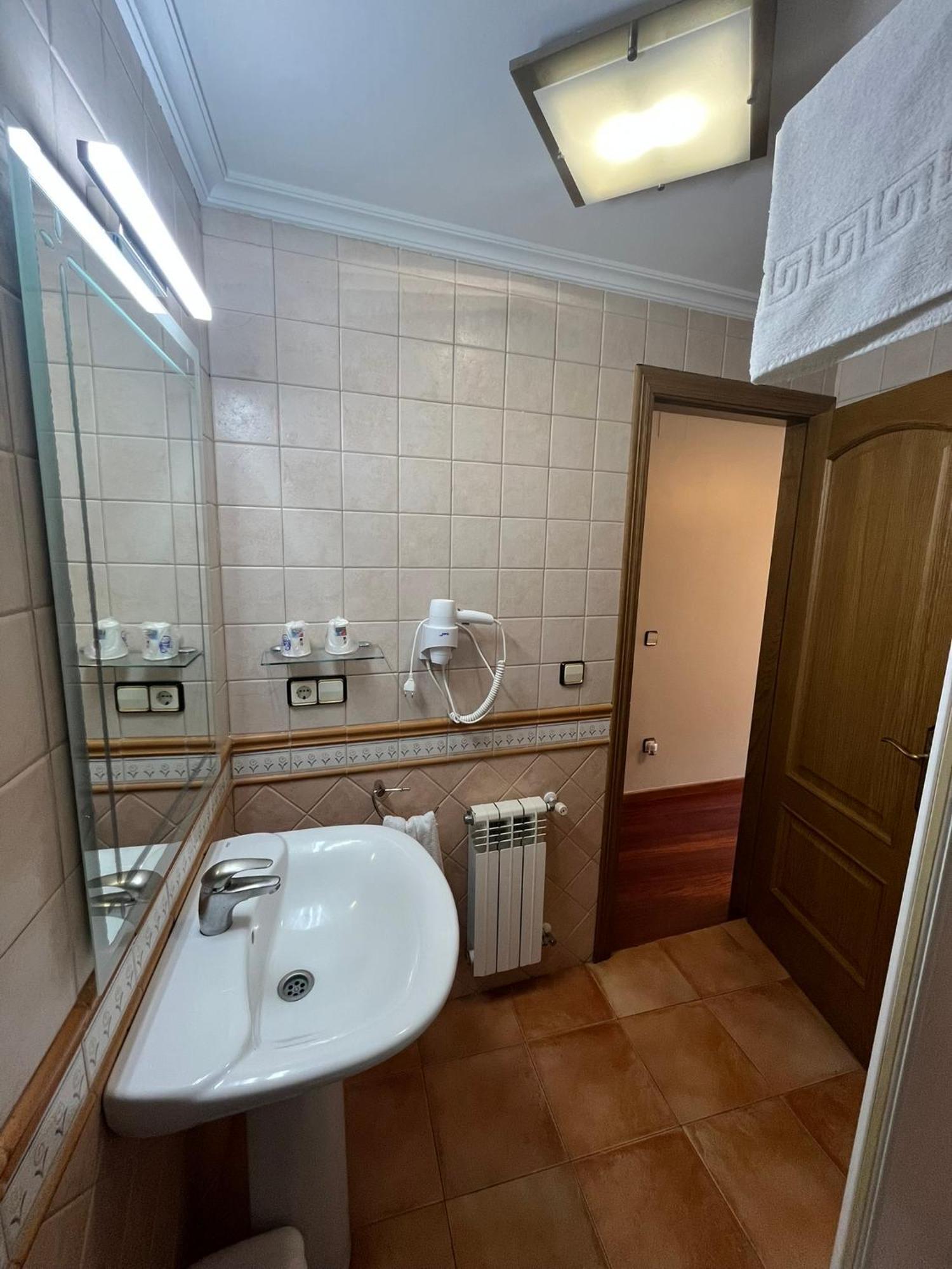 Hotel Caldelas Sacra-Pension Rustica 3 Estrellas Castro Caldelas Εξωτερικό φωτογραφία