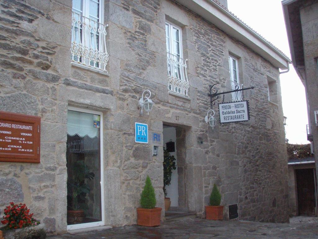 Hotel Caldelas Sacra-Pension Rustica 3 Estrellas Castro Caldelas Εξωτερικό φωτογραφία